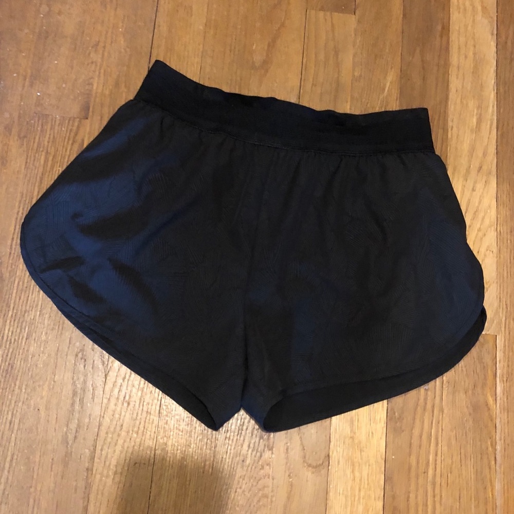 GapFit 3” Black Running Short